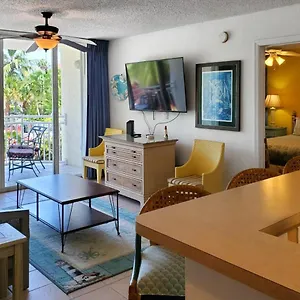 Sunrise Suites - Butterfly Nest #107 Key West