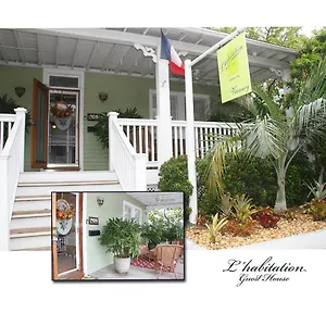 L'habitation Guesthouse- Adult Exclusive לינה וארוחת בוקר